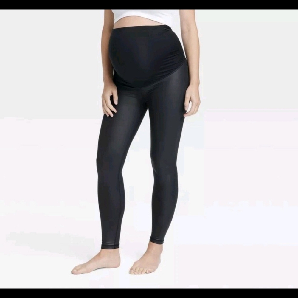 Isabel Maternity by Ingrid & Isabel Black Leggings